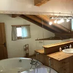 Chesa Il Rifugio Chalet *